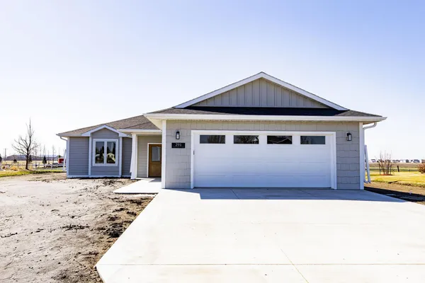 $589,900 | 291 Liberty Lane, Horace, ND 58047