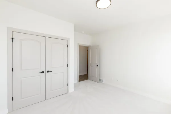 $589,900 | 291 Liberty Lane, Horace, ND 58047