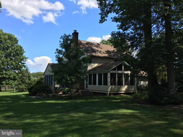 17508 Country View Way Mount Airy, MD 21771 - Photo 23 of 30 Exterior (Rear)