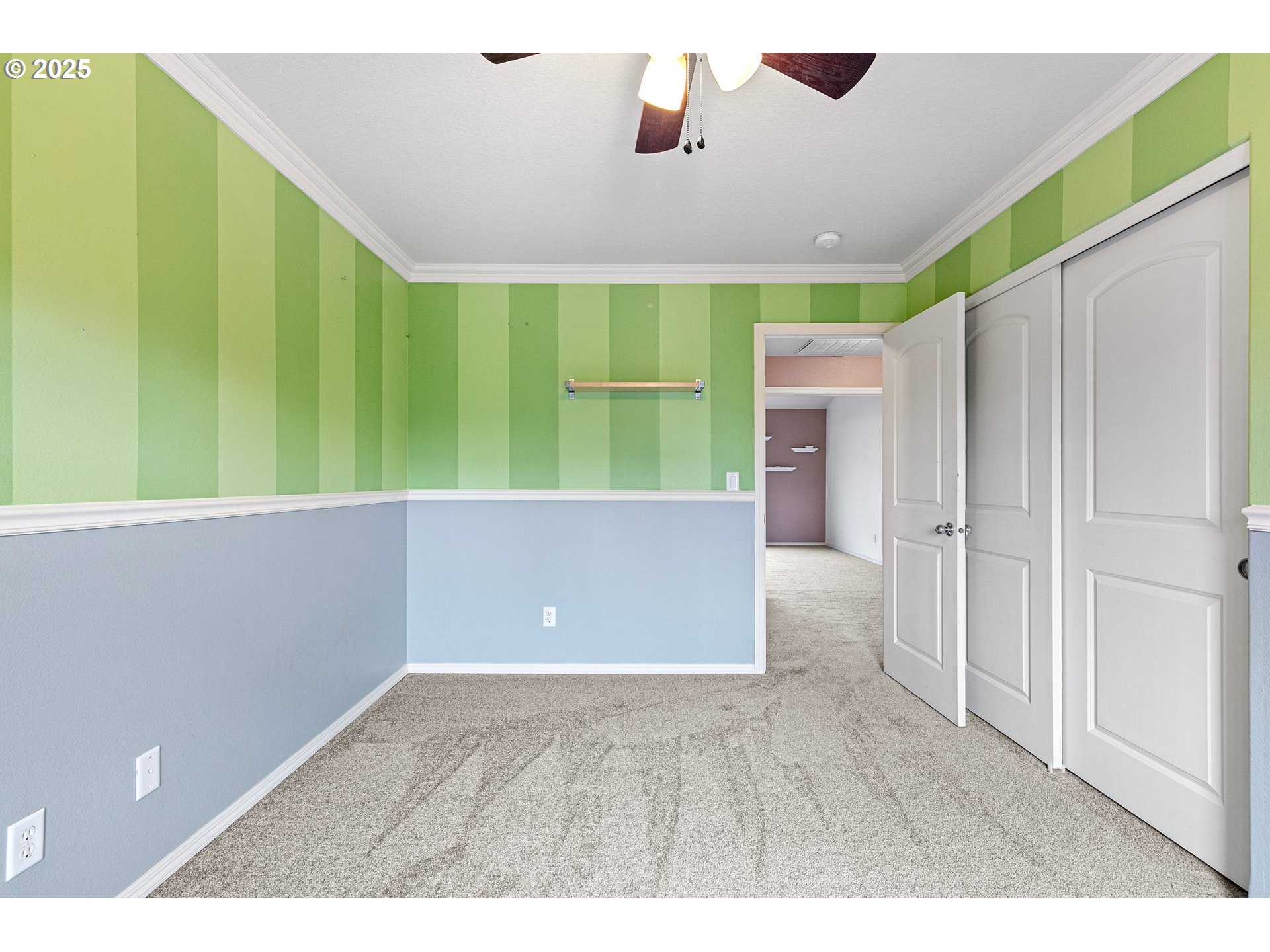 646 Raber Road Eugene, OR 97402 - Photo 37 of 44 a view of an empty room