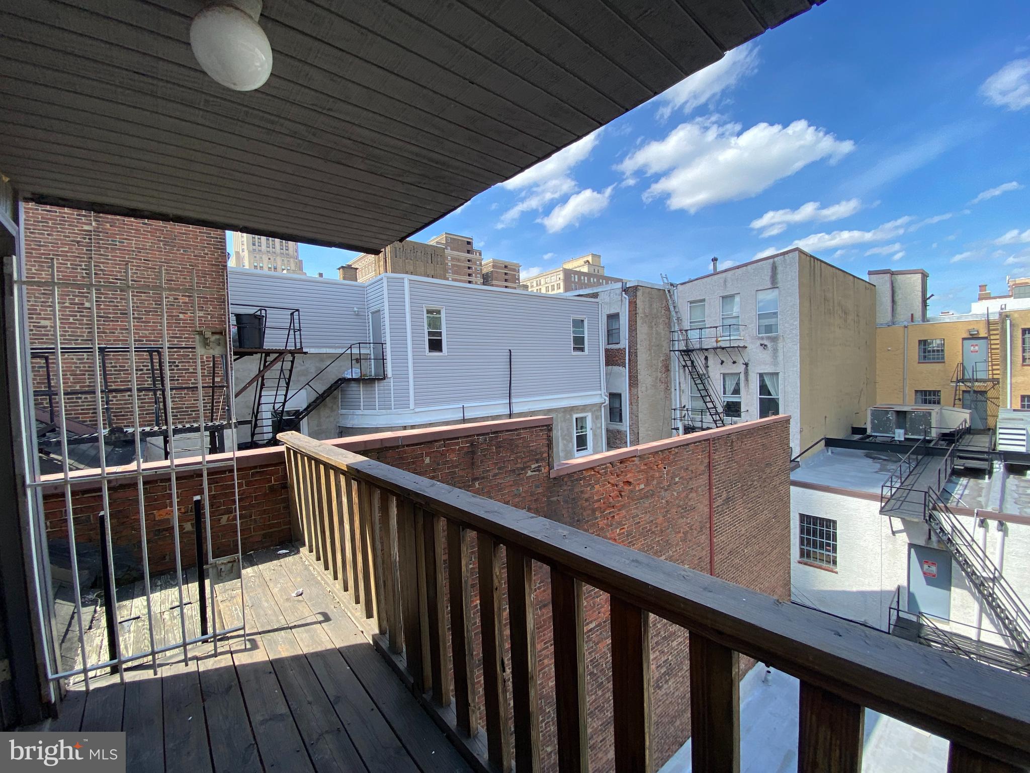 713 Walnut Street, Unit 3R Philadelphia, PA 19106 - Photo 13 of 13