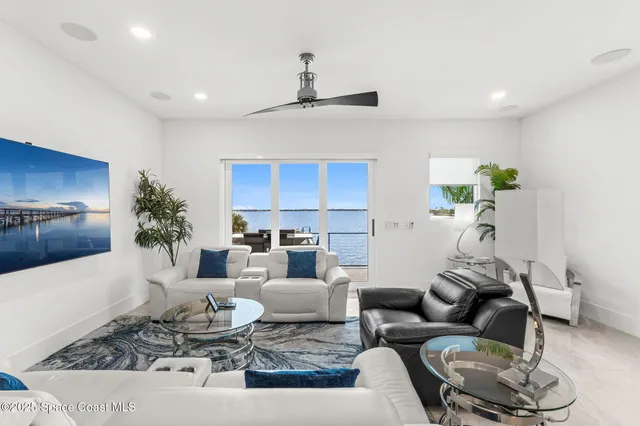 $2,000,000 | 1809 Riverview Drive, Melbourne, FL 32901