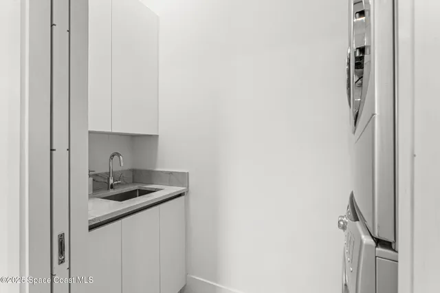 $2,000,000 | 1809 Riverview Drive, Melbourne, FL 32901