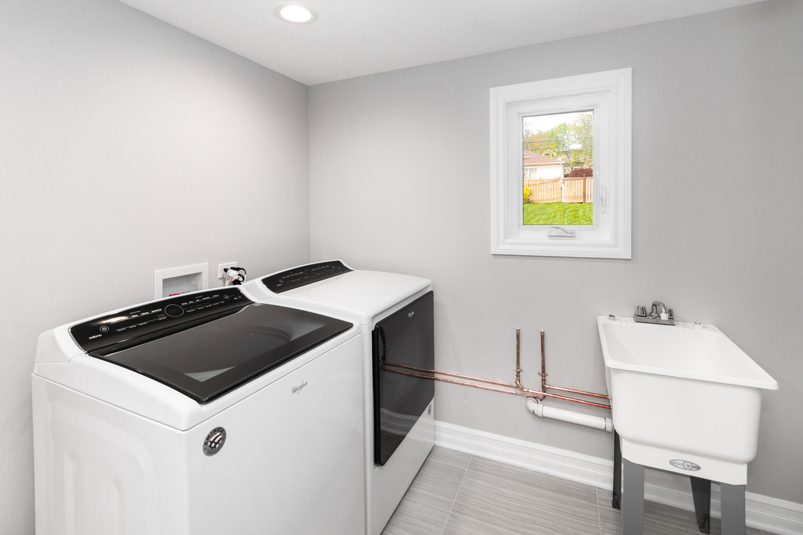 2092 De Cook Avenue Park Ridge, IL 60068 - Photo 17 of 21