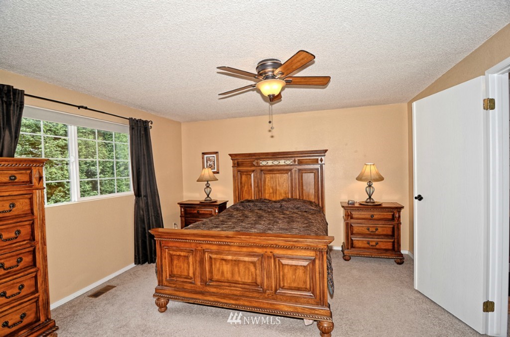 18223 129th Place Northeast Bothell, WA 98011 - Photo 17 of 17 Gallery Image 17