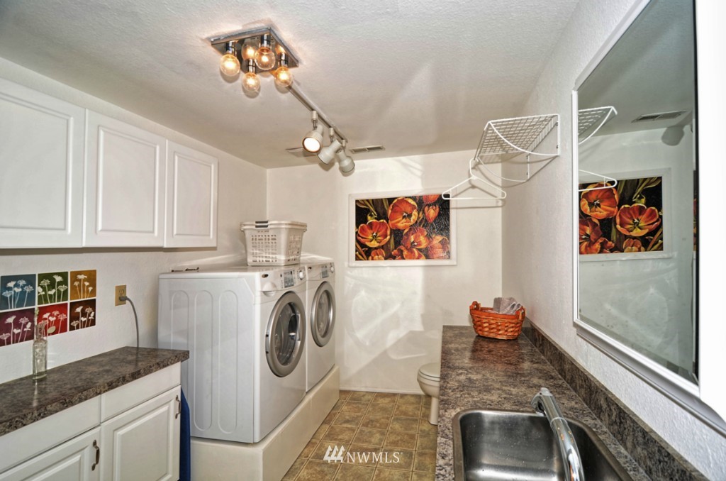 18223 129th Place Northeast Bothell, WA 98011 - Photo 10 of 17 Gallery Image 10