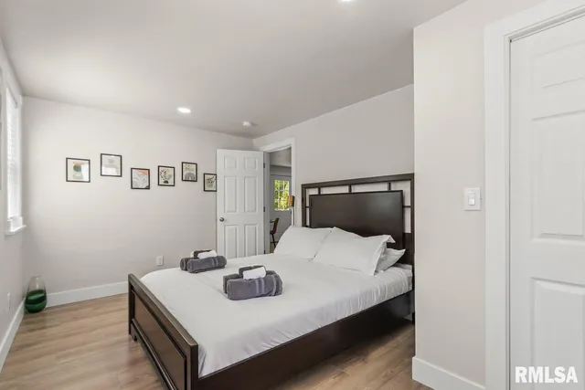 $300,000 | 504 North 4th Street, Dunlap, IL 61525