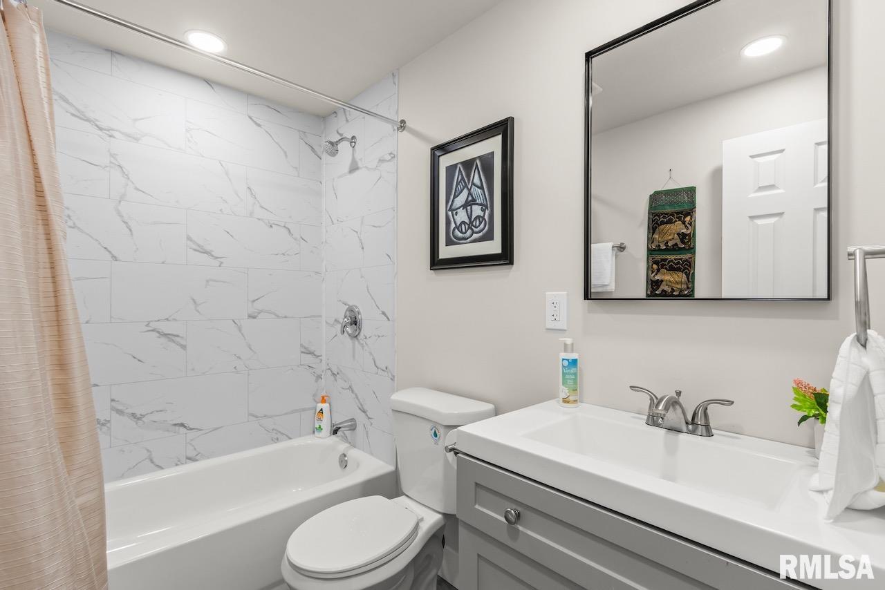 504 North 4th Street Dunlap, IL 61525 - Photo 25 of 30