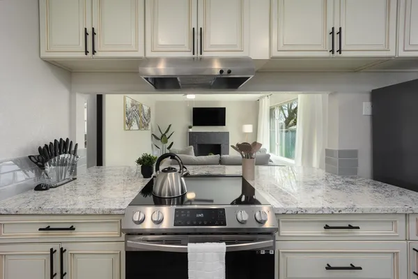 $449,900 | 8942 Alderson Avenue, Sacramento, CA 95826