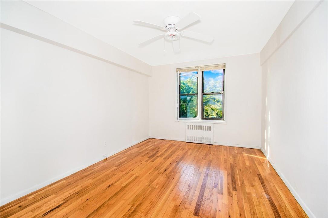 2860 Bailey Avenue, Unit 4B Bronx, NY 10463 - Photo 5 of 17