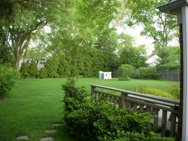 238 Lee Road Northbrook, IL 60062 - Photo 8 of 12