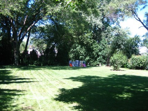 238 Lee Road Northbrook, IL 60062 - Photo 9 of 12