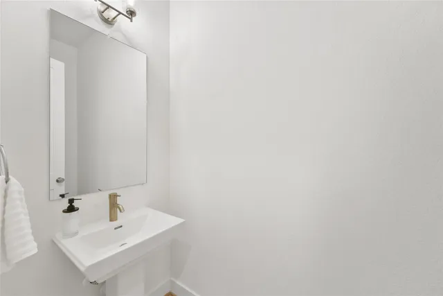 $799,000 | 1503 Vermont Street, Unit D, Houston, TX 77006