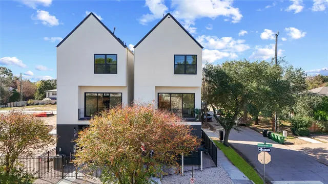 $799,000 | 1503 Vermont Street, Unit D, Houston, TX 77006