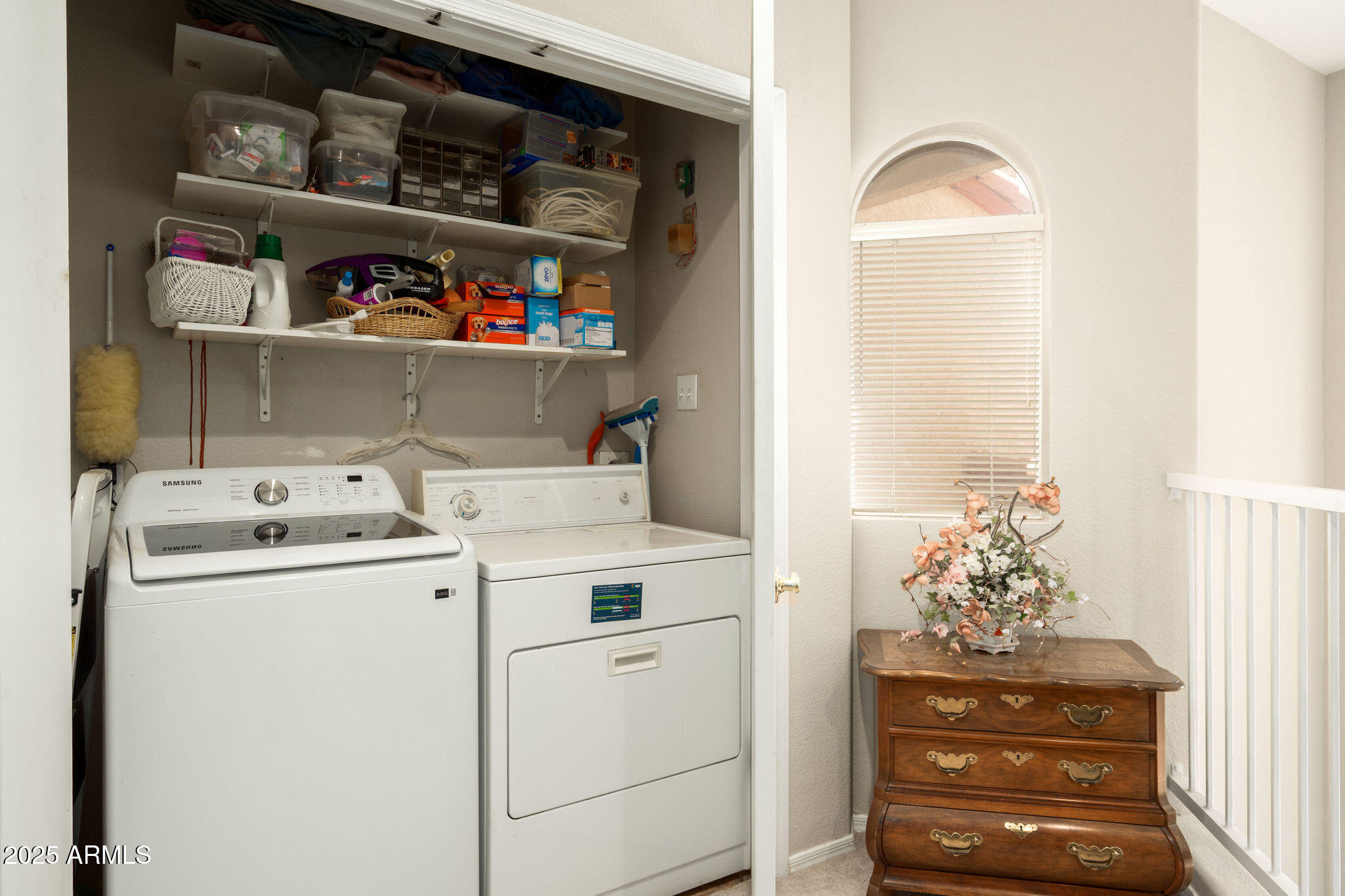 10410 North Cave Creek Road, Unit 2035 Phoenix, AZ 85020 - Photo 15 of 20 a utility room with dryer and washer