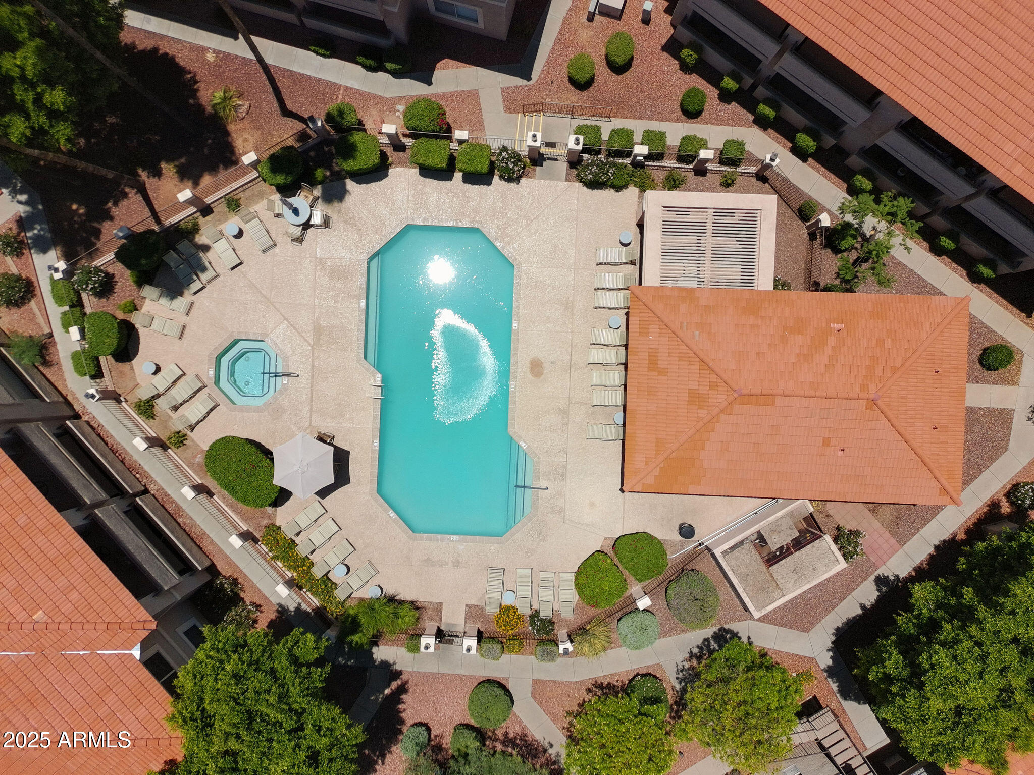 10410 North Cave Creek Road, Unit 2035 Phoenix, AZ 85020 - Photo 18 of 20 an aerial view of a house having outdoor space
