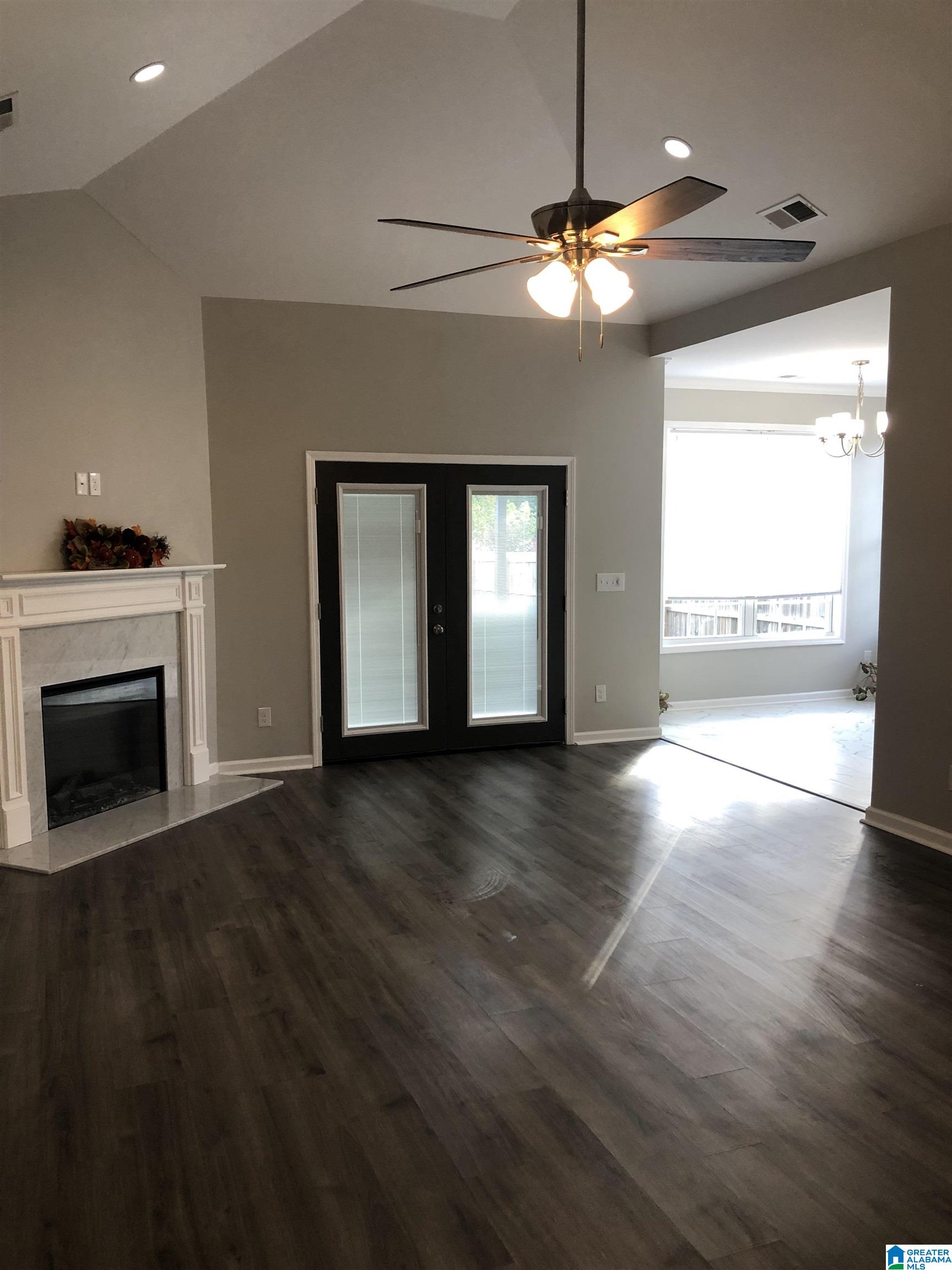 1049 Georgetown Lane Birmingham, AL 35217 - Photo 4 of 20