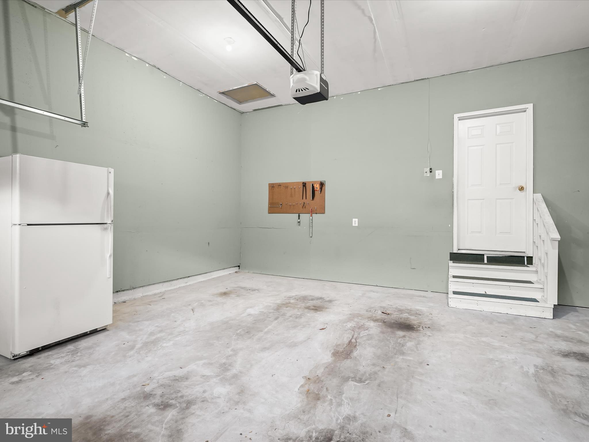 8347 Gaither Street Manassas, VA 20110 - Photo 29 of 56 Garage