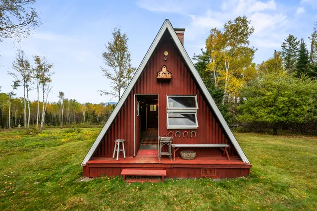 $519,000 | 451 South Shore Drive, Rangeley, ME 04970