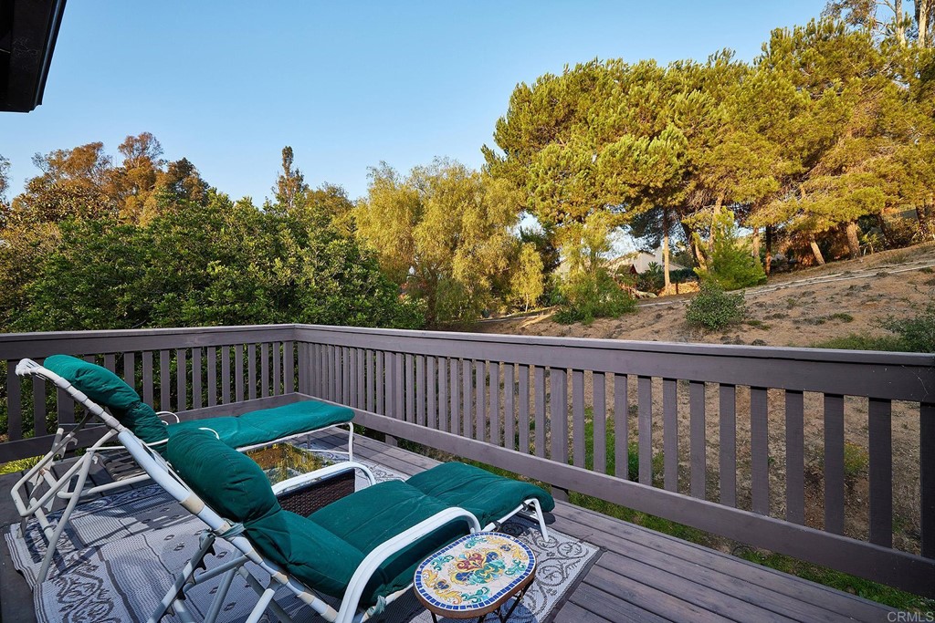 3518 Sarah Ann Drive Fallbrook, CA 92028 - Photo 27 of 49 a view of a two chairs in the deck