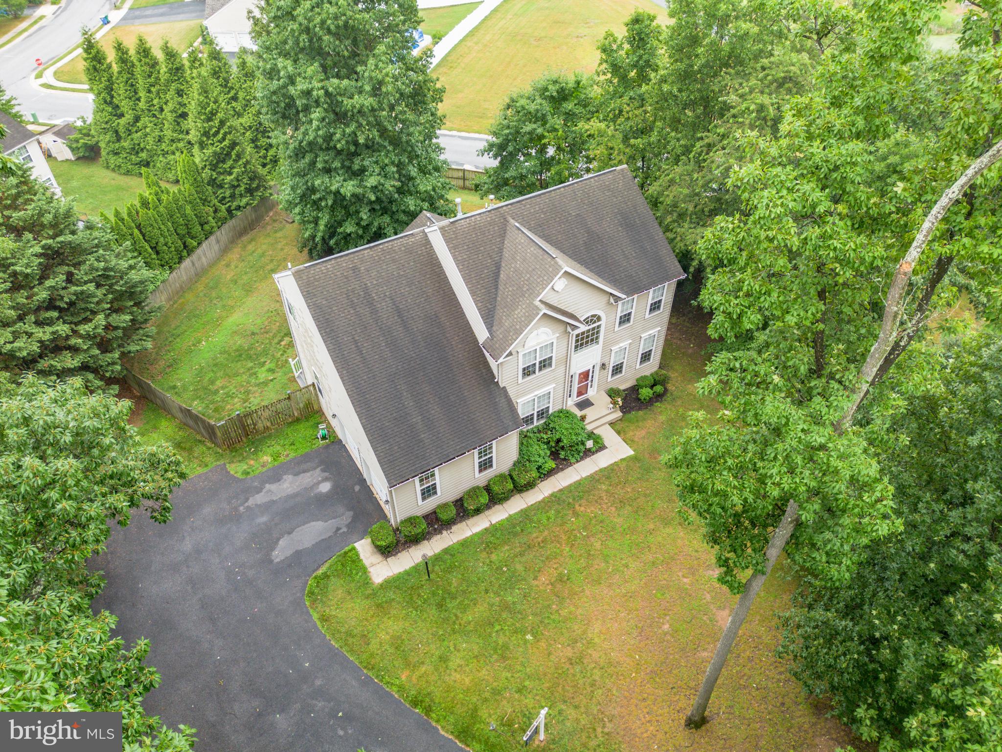 2805 Ridgeleigh Court Manchester, MD 21102 - Photo 2 of 55 Private lot.
