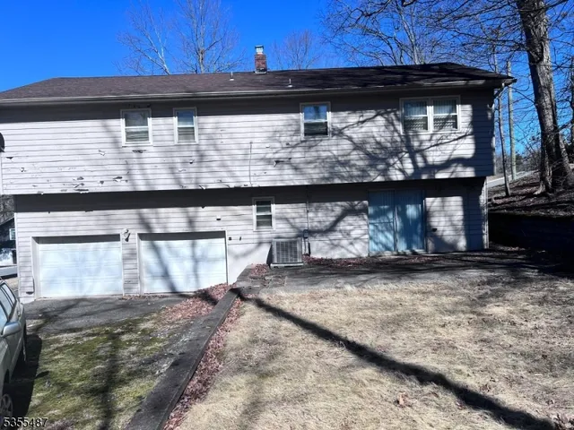 $700,000 | 13 Arverne Road, West Orange, NJ 07052