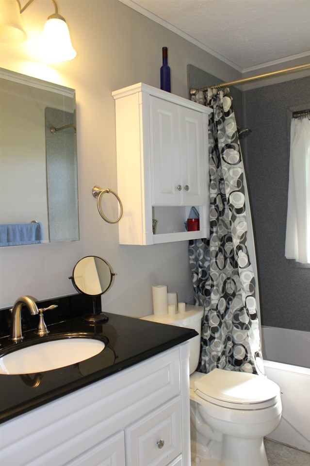 7211 Oak Grove Road Newburgh, IN 47630 - Photo 17 of 33 Gallery Image 17