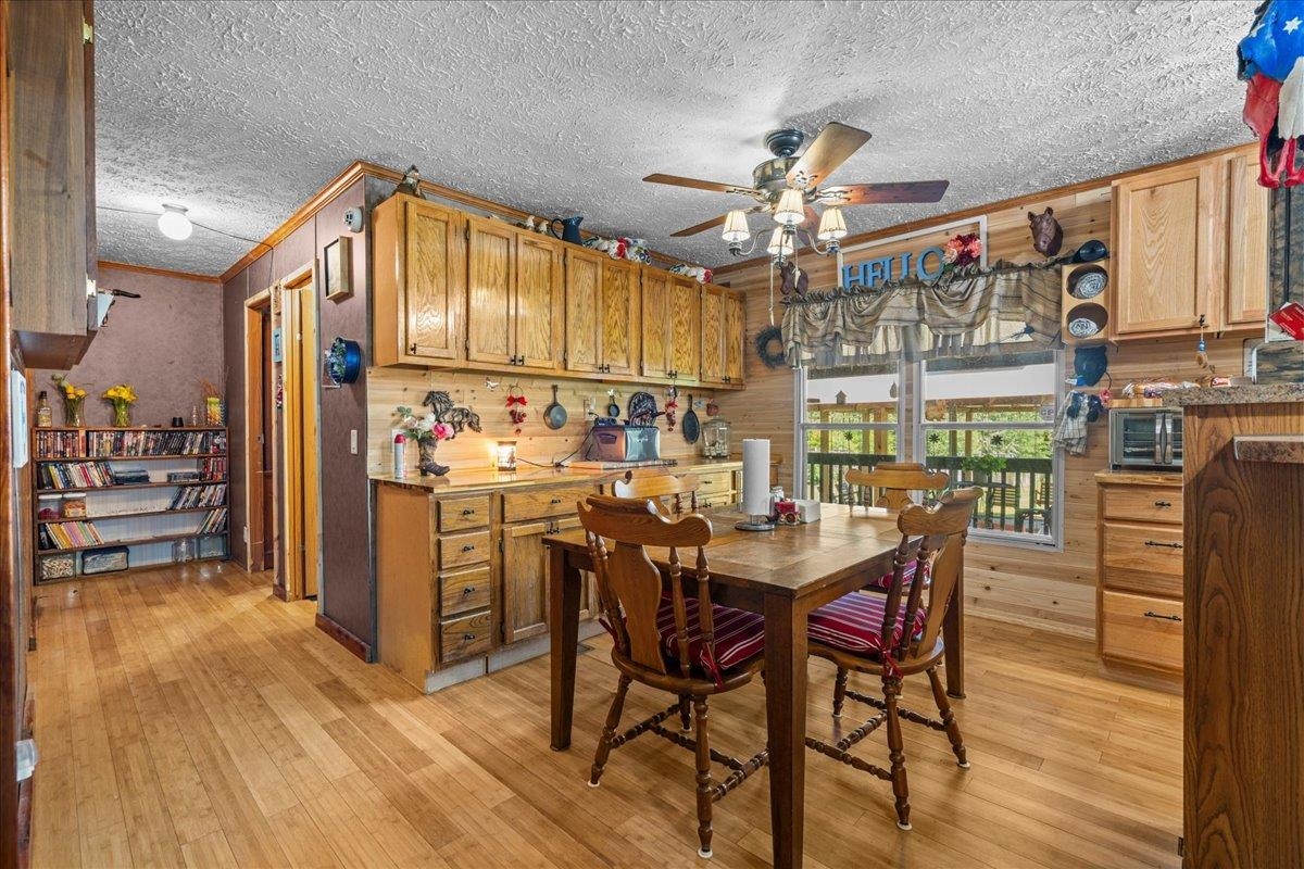 408 Burton Creekside Road Waterloo, SC 29384 - Photo 8 of 35