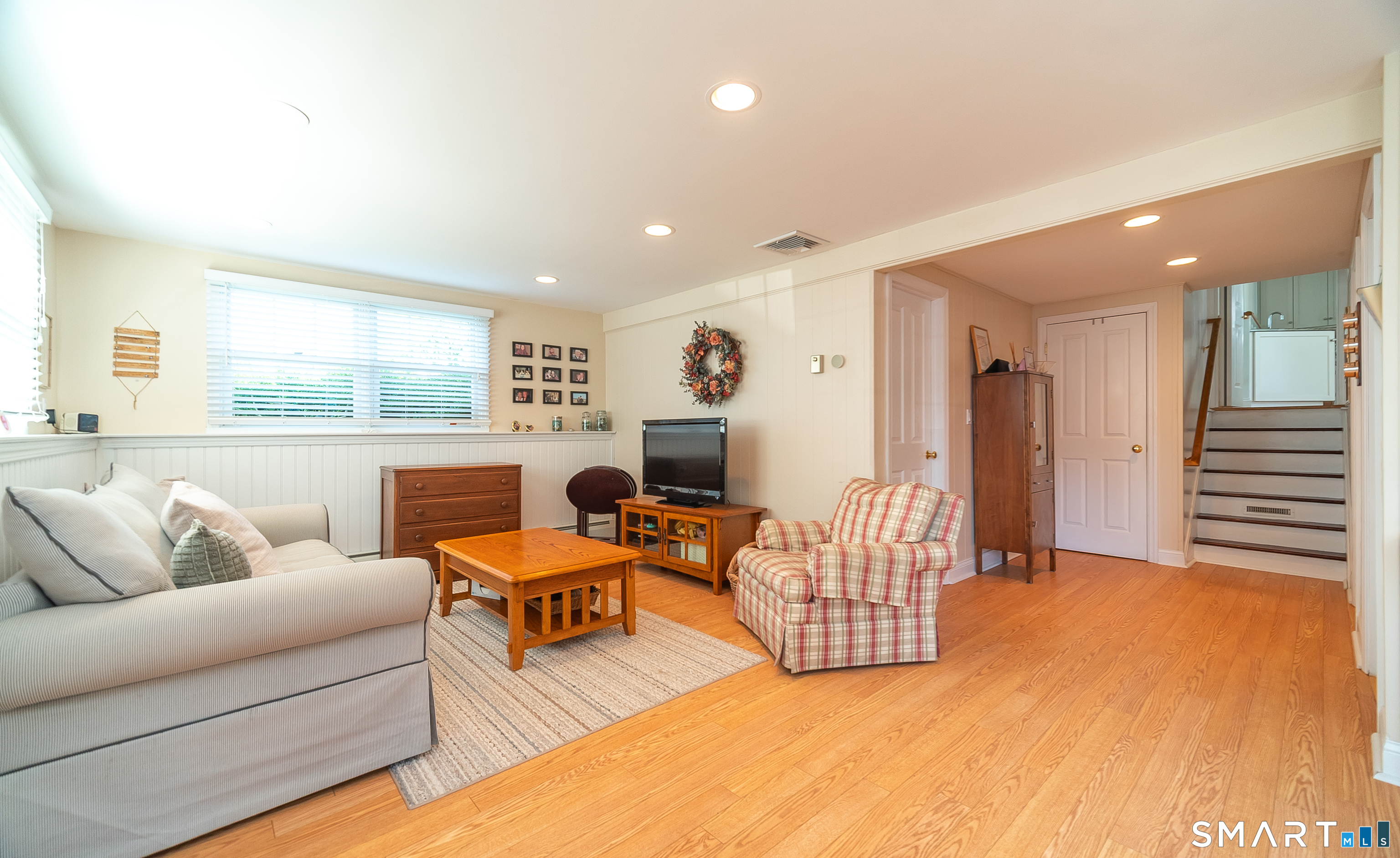 4 E Walk Clinton, CT 06413 - Photo 18 of 33 Gallery Image 18