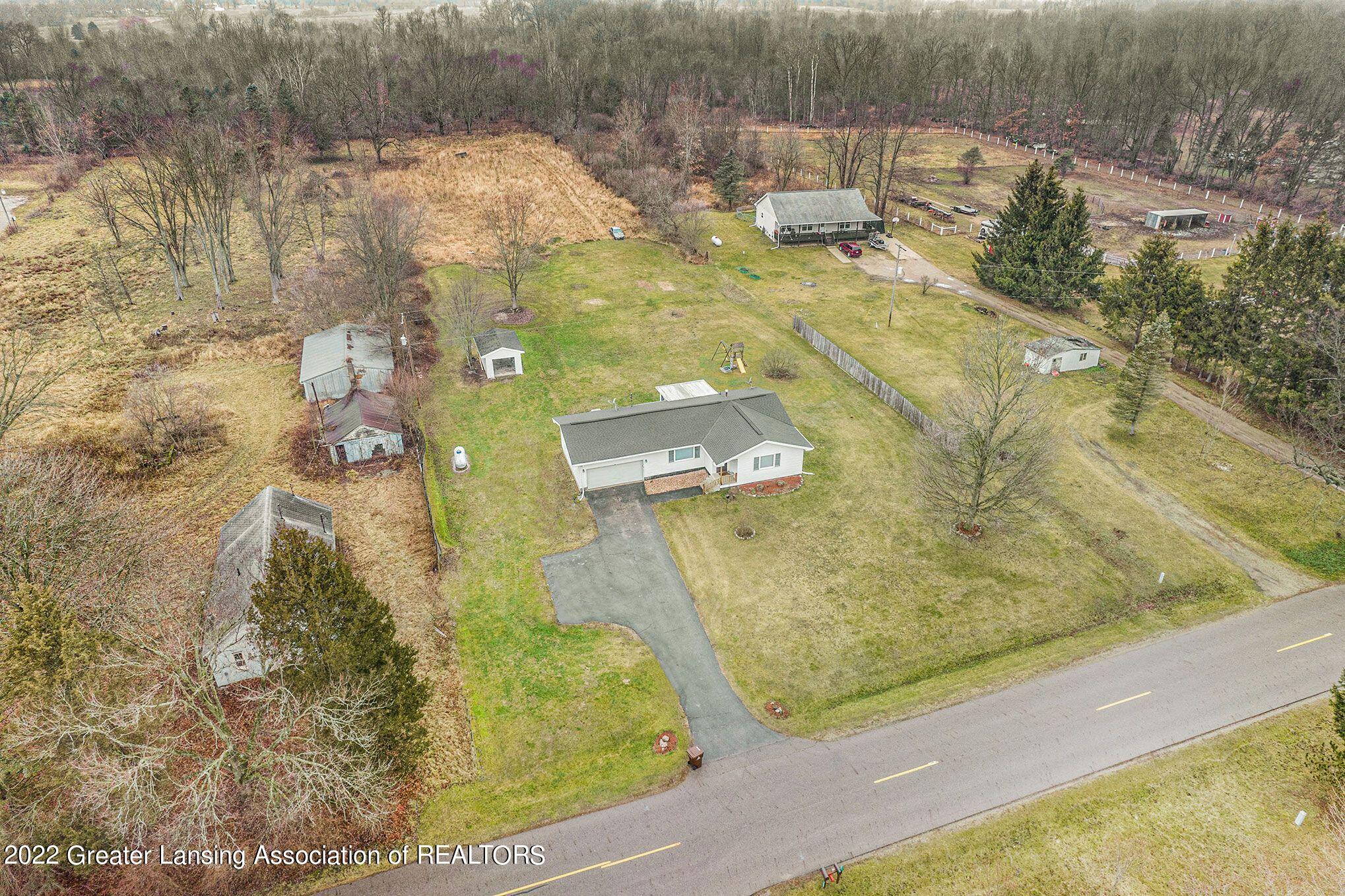 4824 Freeman Road Eaton Rapids, MI 48827 - Photo 20 of 25 Aerial