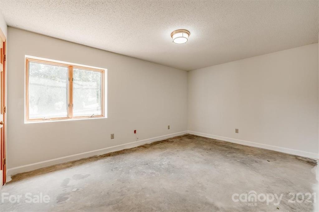 4223 Acacia Road York, SC 29745 - Photo 30 of 38 Gallery Image 30