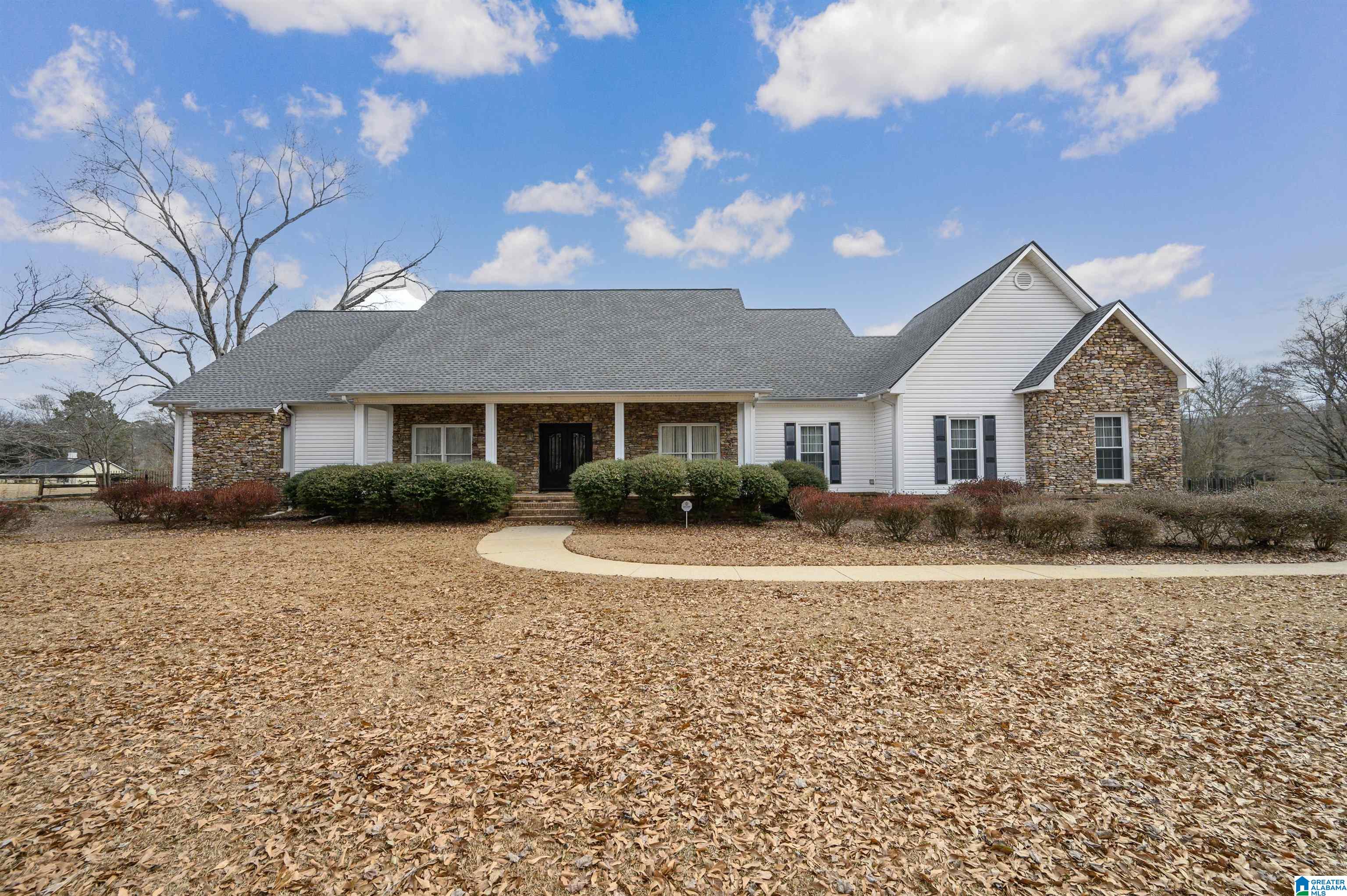 1145 Spring Garden Street Pelham, AL 35124 - Photo 4 of 76