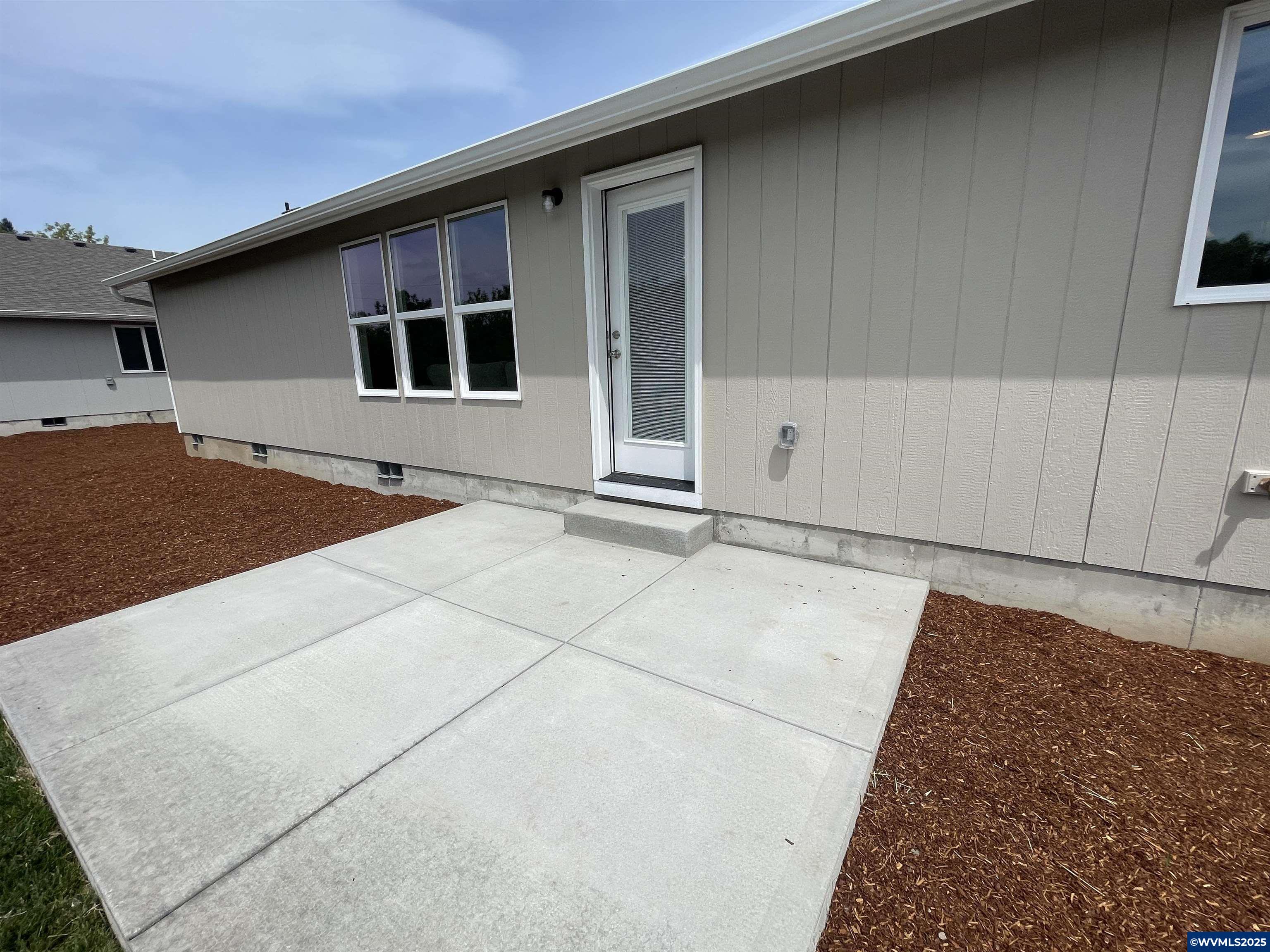 1240 Southwest Hop Street Albany, OR 97321 - Photo 34 of 37