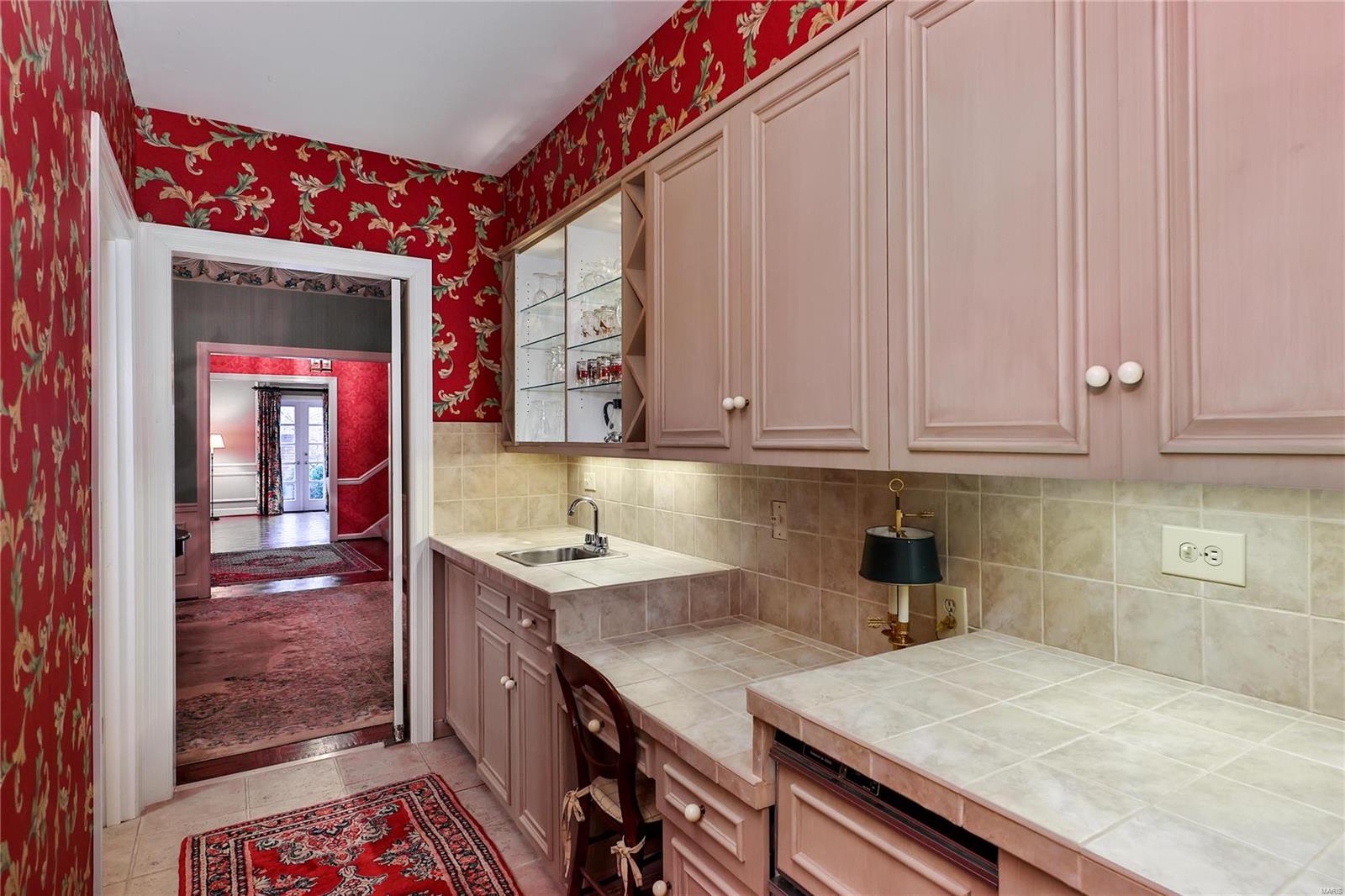 3 Chatfield Place Road Creve Coeur, MO 63141 - Photo 12 of 43 Gallery Image 12