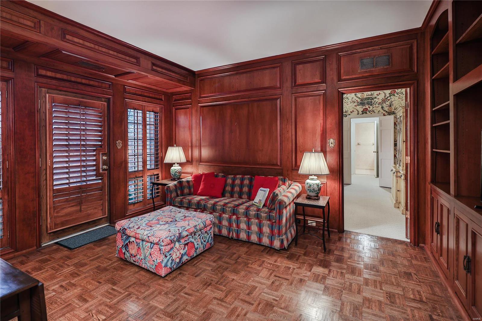 3 Chatfield Place Road Creve Coeur, MO 63141 - Photo 15 of 43 Gallery Image 15
