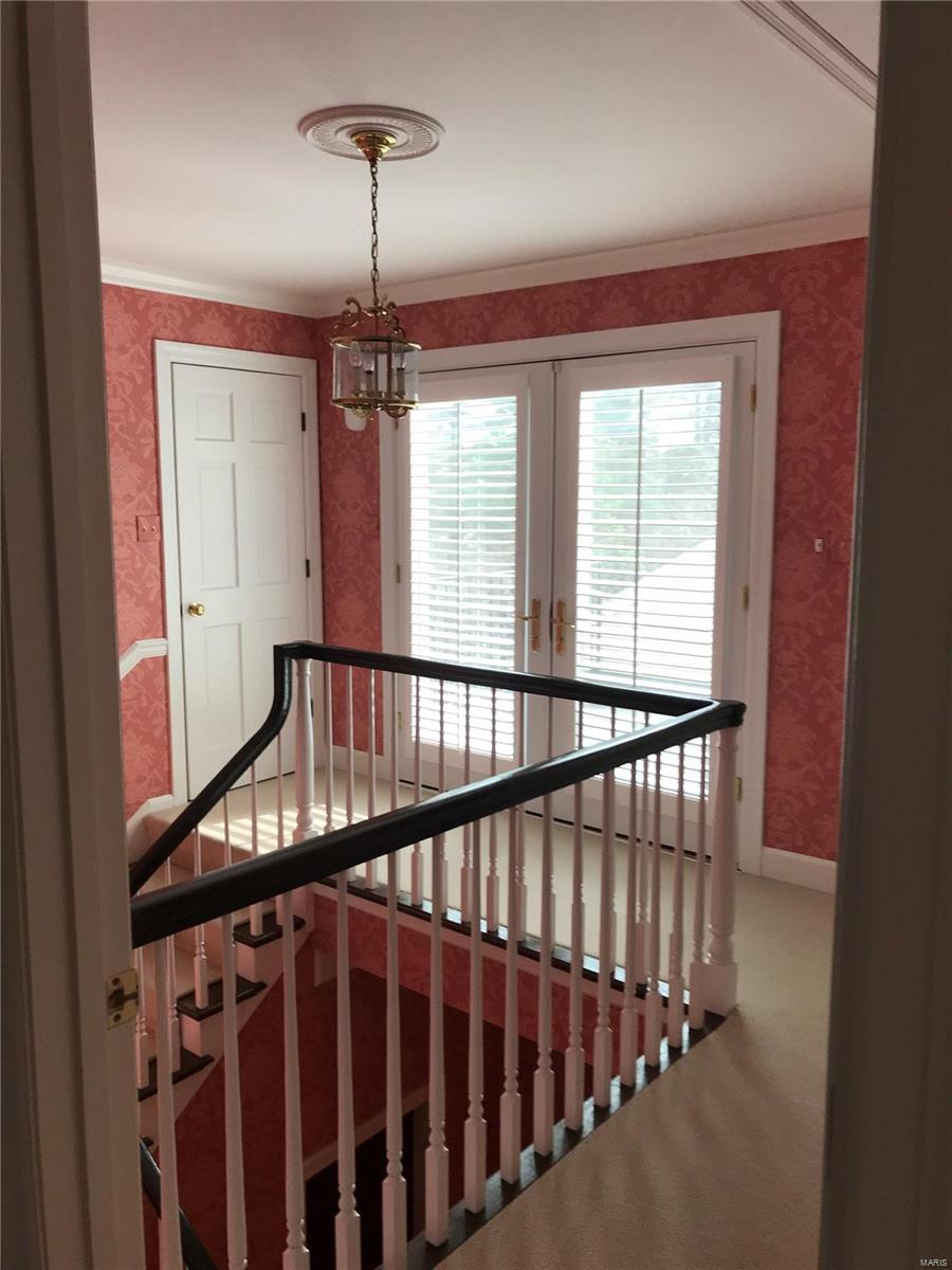 3 Chatfield Place Road Creve Coeur, MO 63141 - Photo 21 of 43 Gallery Image 21