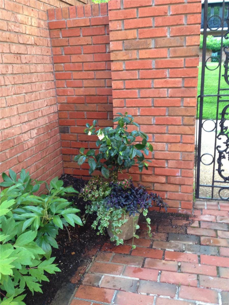3 Chatfield Place Road Creve Coeur, MO 63141 - Photo 31 of 43 Gallery Image 31
