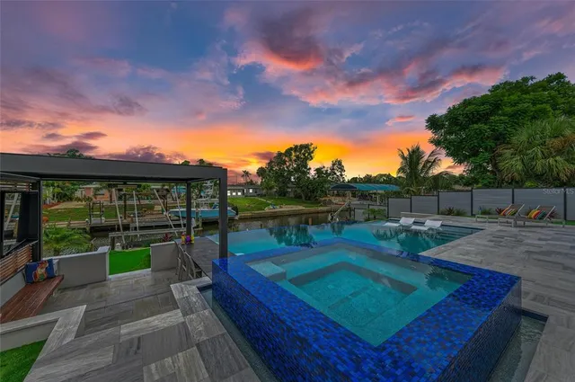 $1,449,000 | 310 Bryn Mawr Island, Bradenton, FL 34207