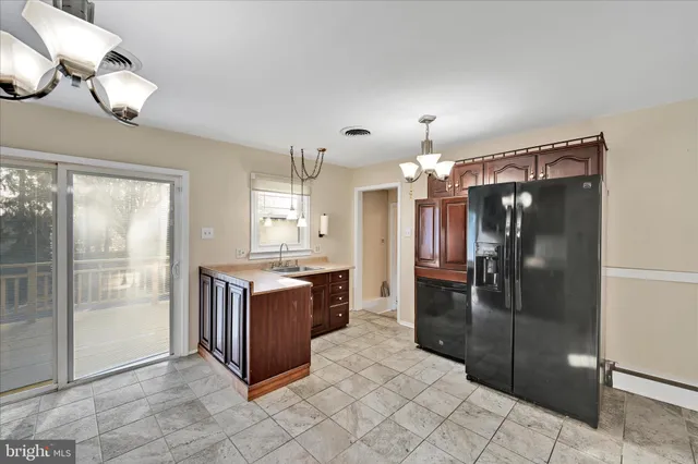 $350,000 | 848 South Keim Street, Pottstown, PA 19465