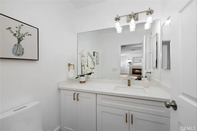 $768,000 | 841 South Greenwood Avenue, Unit D, Montebello, CA 90640