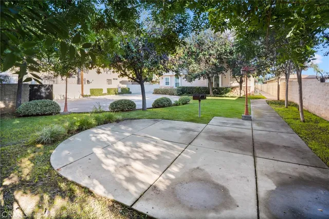 $768,000 | 841 South Greenwood Avenue, Unit D, Montebello, CA 90640