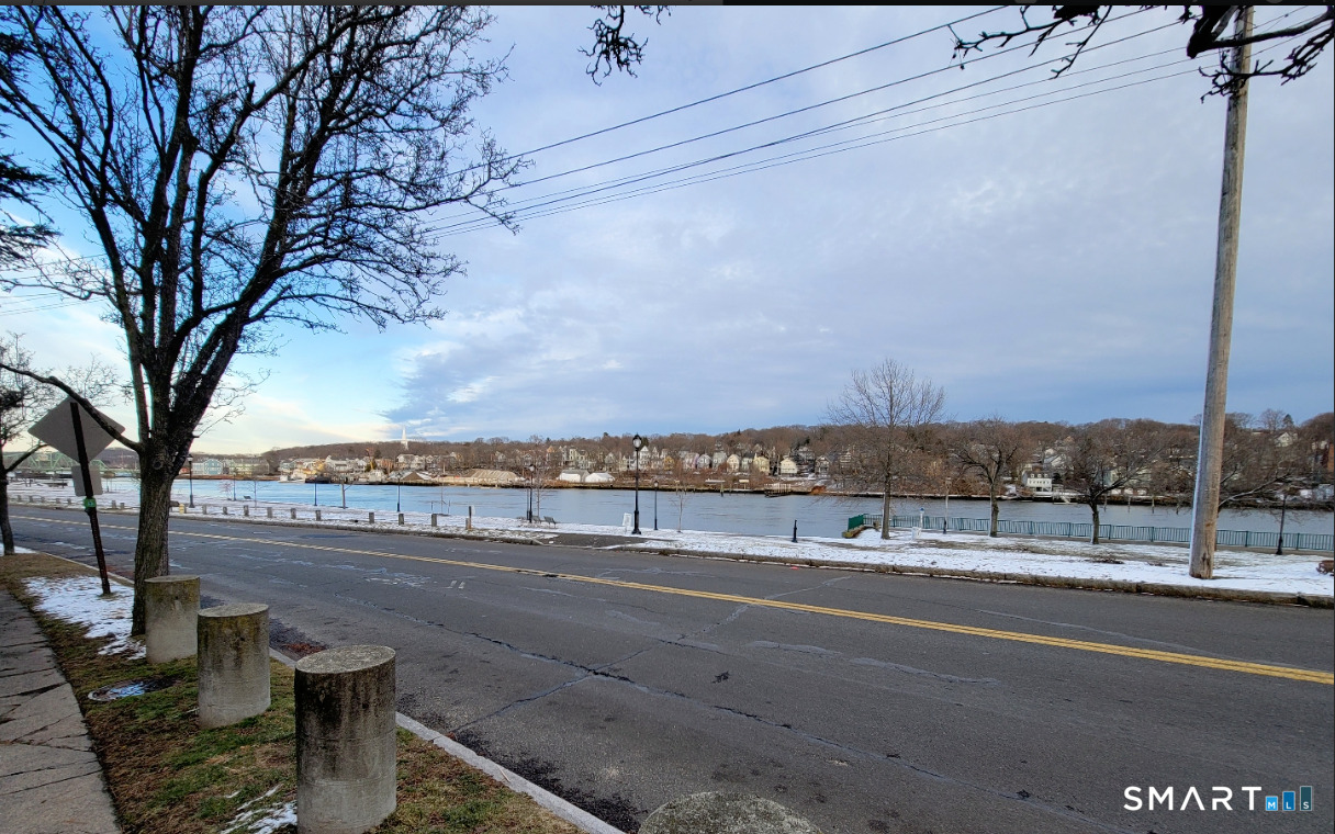 2 Front Street, Unit 2J New Haven, CT 06513 - Photo 13 of 15 a view of a city street from a building