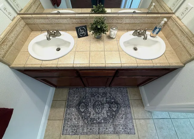 $445,000 | 3817 Dockery Avenue, Selma, CA 93662