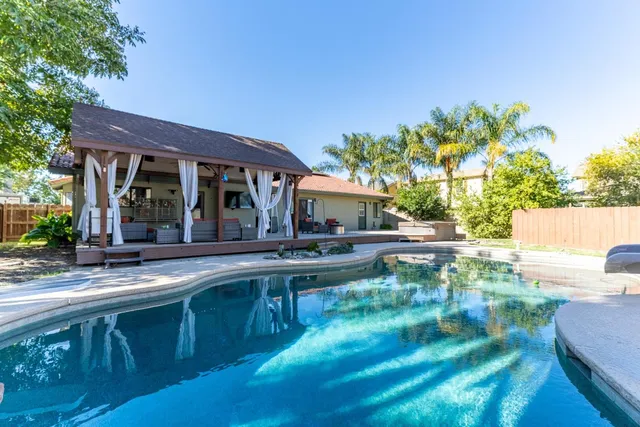 $979,999 | 1760 South MacArthur Drive, Tracy, CA 95304