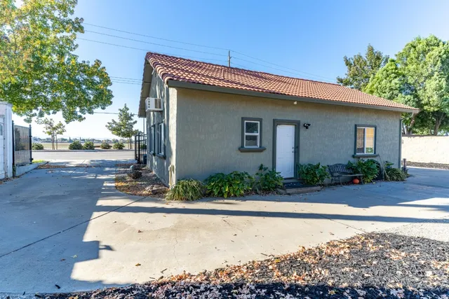 $979,999 | 1760 South MacArthur Drive, Tracy, CA 95304