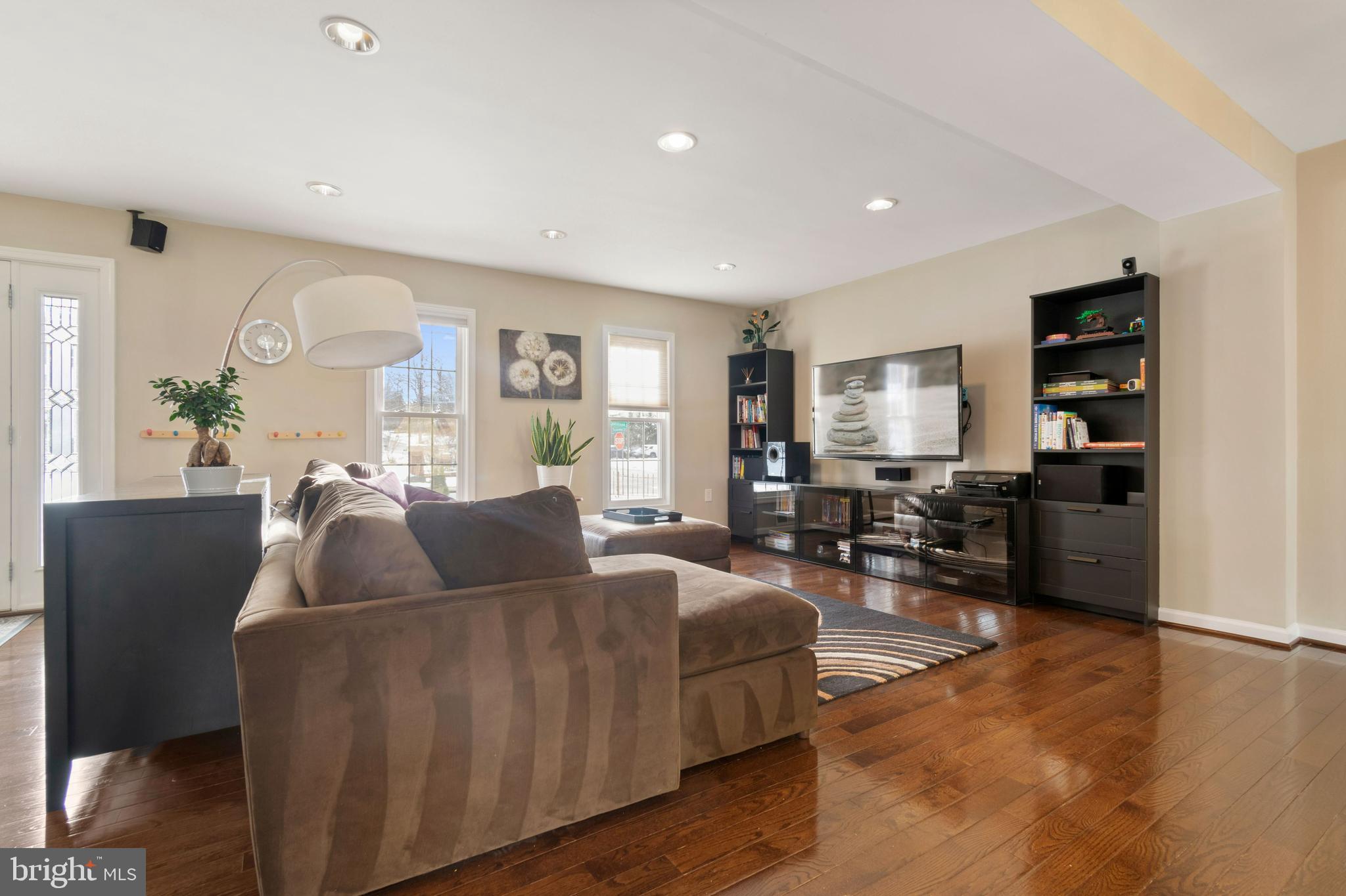 11600 Coldstream Drive Potomac, MD 20854 - Photo 4 of 25 a living room with furniture window and wooden floor