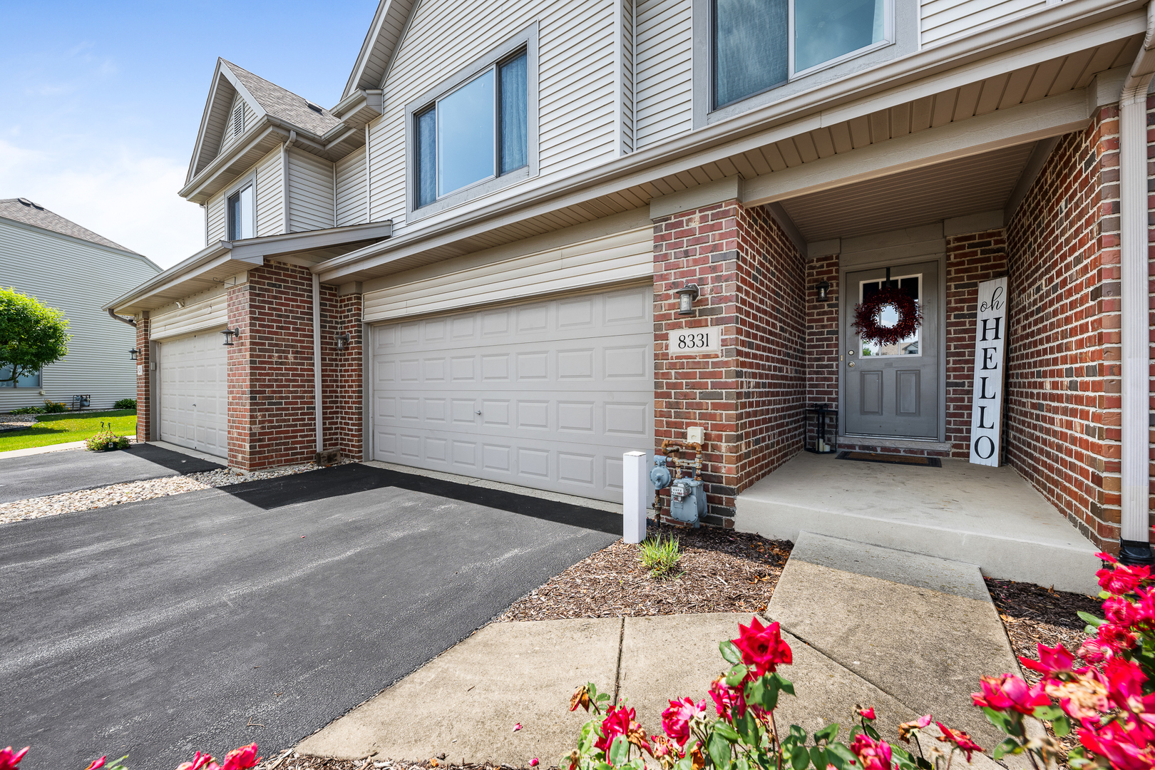 8331 Chestnut Court Frankfort, IL 60423 - Photo 2 of 15 a view of a house with a yard