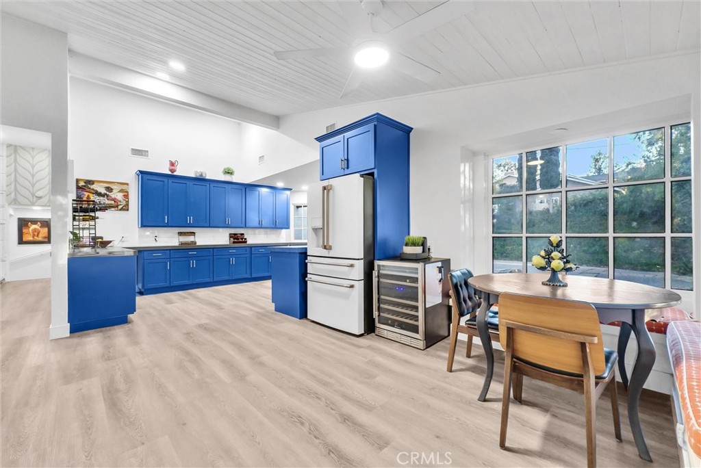 2120 Fairview Avenue Riverside, CA 92506 - Photo 11 of 49