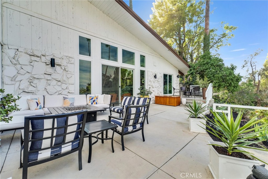 2120 Fairview Avenue Riverside, CA 92506 - Photo 38 of 49