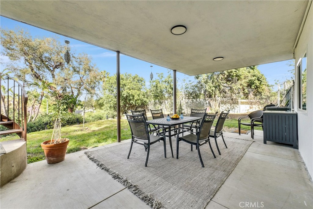 2120 Fairview Avenue Riverside, CA 92506 - Photo 40 of 49